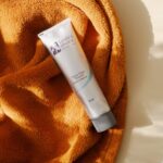 Clear-Face-Cleanser-Gel-4